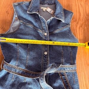RW&CO. Blue Denim Sleeveless Button Front Dress